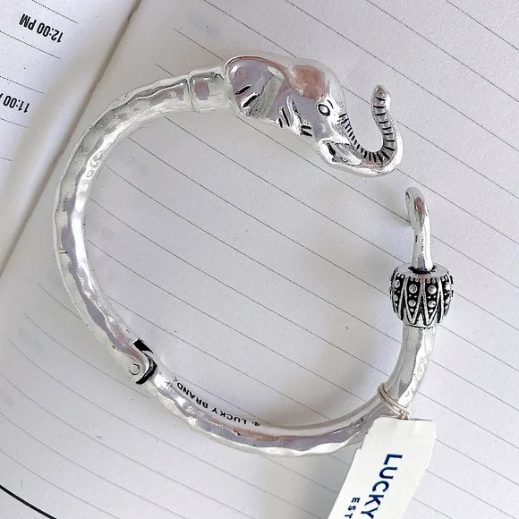 Lucky Brand Silver-tone Elephant Cuff Bangle Bracelet - Picture 7 of 12